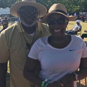 Meet your Posher, Earl